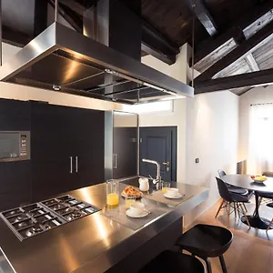  Apartamento Amazing Modern Design Home, Campo Dei Mori. Wifi Italia